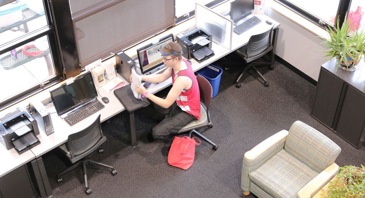 Student using computers