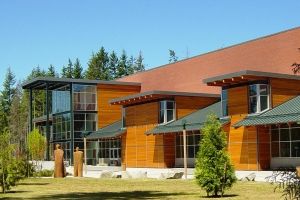 Poulsbo Campus exterior. 
