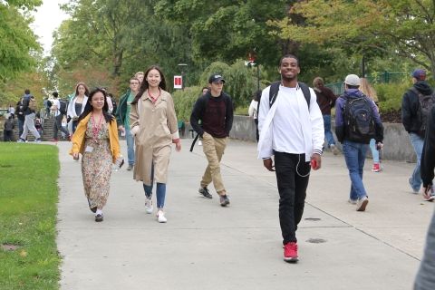 Students walking on Bremerton campus.